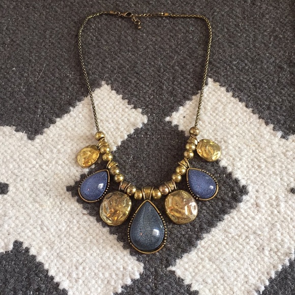 Statement Necklace Gold & Purple - Picture 1 of 5